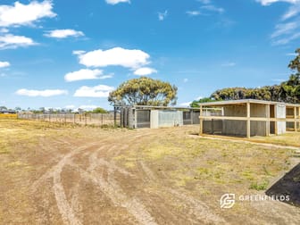 Click to view all images 104 DILLON ROAD Lethbridge VIC 3332 - Image 3