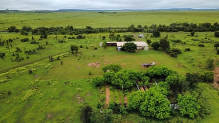 18 Mace Drive Blackwater QLD 4717 - Image 2