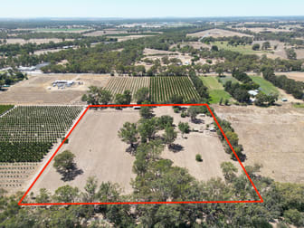 6989B Goulburn Valley Highway Koonoomoo VIC 3644 - Image 2