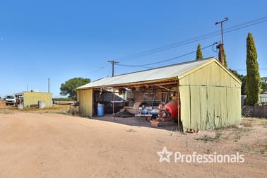 543 Mcedward Street Birdwoodton VIC 3505 - Image 3