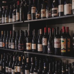 Restaurant  business for sale in Williamstown - Image 1