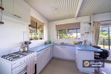 40 Olivers Rd Goodwood QLD 4660 - Image 2