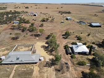793 Osborne Road Dalwallinu WA 6609 - Image 1
