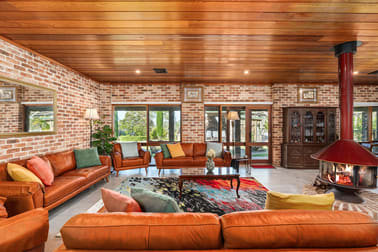 Click to view all images 25 Kelynack Road Mangrove Mountain NSW 2250 - Image 3