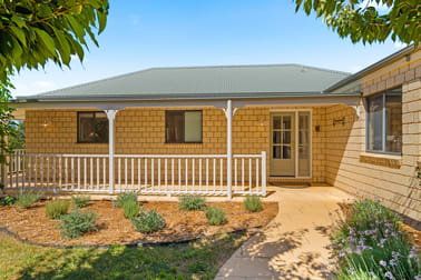 102 Badgery Road Burra NSW 2620 - Image 2