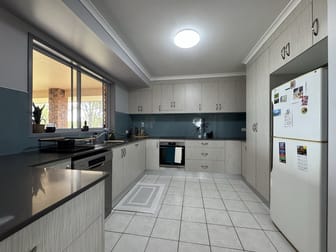 663 Cranks Avenue Monto QLD 4630 - Image 3