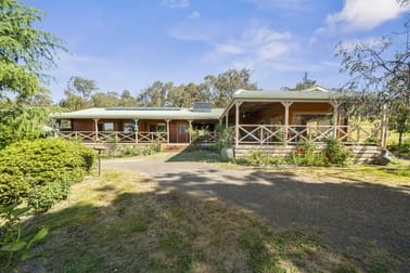 243 Davies Road Merrijig VIC 3723 - Image 1