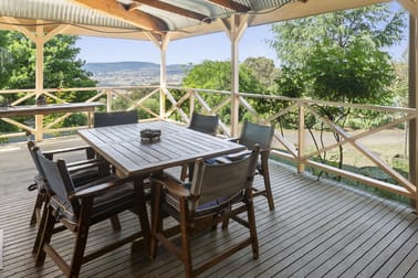 243 Davies Road Merrijig VIC 3723 - Image 1