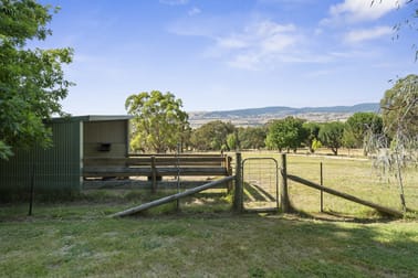 243 Davies Road Merrijig VIC 3723 - Image 3