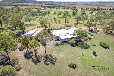 314 Blacksoil Lane Bony Mountain QLD 4370 - Image 1
