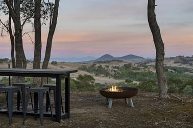 240 Dry Creek Road Bonnie Doon VIC 3720 - Image 1