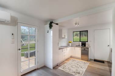 151 Curtin Road Ballandean QLD 4382 - Image 3