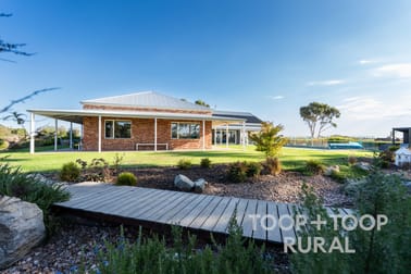 127 Moccundunda North Road Stanley Flat SA 5453 - Image 2