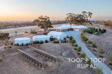 127 Moccundunda North Road Stanley Flat SA 5453 - Image 3