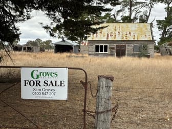 94 Mokanger Road Cavendish VIC 3314 - Image 1