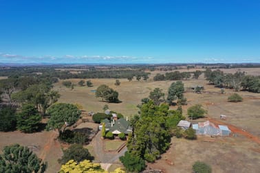 'Oakton', 3140 Wombat Road Wallendbeen NSW 2588 - Image 2