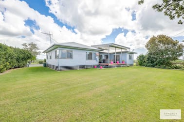 215 Hills Road Welcome Creek QLD 4670 - Image 2