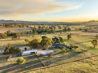 Click to view all images 75 McLeod Lane Mansfield VIC 3722 - Image 1