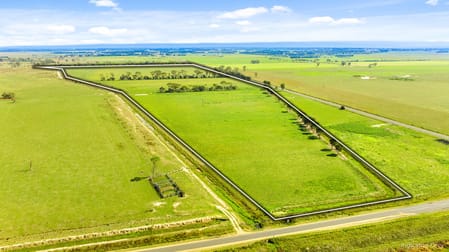 2/ Sale - Toongabbie Road Nambrok VIC 3847 - Image 2