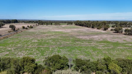 768 Queen Elizabeth Avenue Ambergate WA 6280 - Image 3