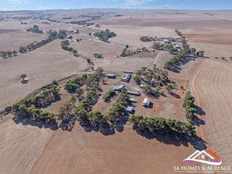 1282 Curio Highway Buchanan SA 5374 - Image 3
