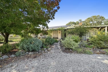 120 HIGHLANDS ROAD Seymour VIC 3660 - Image 1