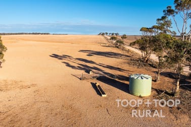 332/ Angle Road Brownlow SA 5374 - Image 3