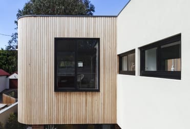 V2057 . Melbourne VIC 3000 - Image 3