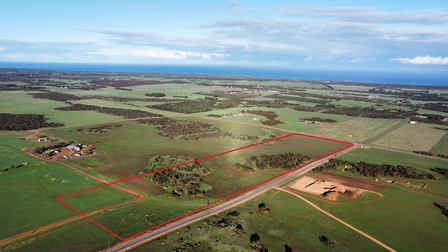 125 Loxton Drive Bookara WA 6525 - Image 1