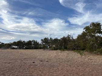 125 Loxton Drive Bookara WA 6525 - Image 3