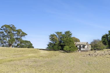 209 Fordes Lane Kyneton VIC 3444 - Image 3