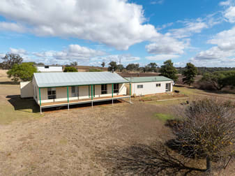 37 Junction Reefs Road Mandurama NSW 2792 - Image 1