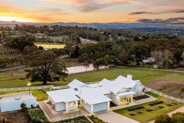 109 Echunga Road Hahndorf SA 5245 - Image 1