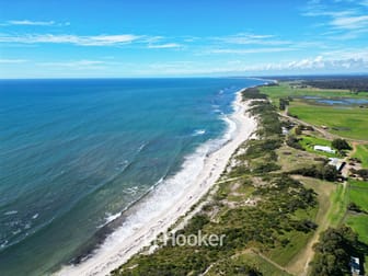 Click to view all images 92/ Edwards Road Stirling Estate WA 6271 - Image 2