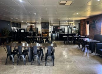. Bellissima Pizza & Wine Bar Hanwood NSW 2680 - Image 3