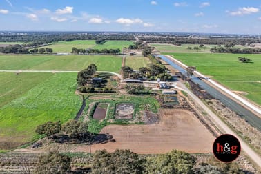 880 & 920 Lilford Road Gillieston VIC 3616 - Image 2