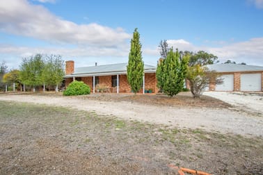 171 Elms Road Yass NSW 2582 - Image 2