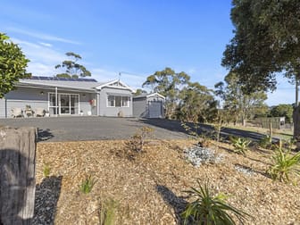 2 Humphreys Road Loch VIC 3945 - Image 1