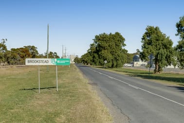 "Jackabee" Corner Madelaine St & Gore Highway Brookstead QLD 4364 - Image 3