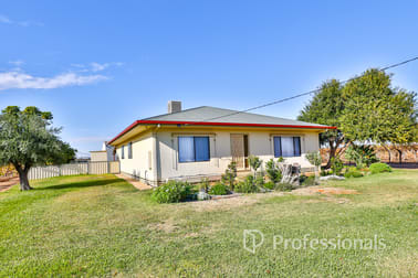 284 Sandilong Avenue Nichols Point VIC 3501 - Image 1