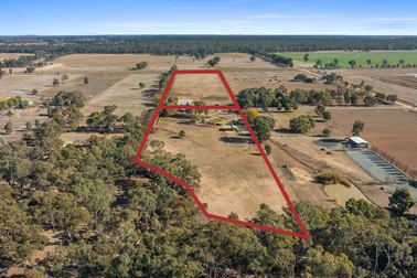 5 Castle Drive Arcadia VIC 3631 - Image 1