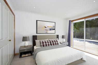 11 Shannon Court Eildon VIC 3713 - Image 2
