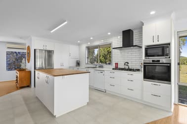 Click to view all images 291 Upper Crystal Creek Road Crystal Creek NSW 2484 - Image 2