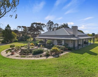 26 Griffin Road Clayton Bay SA 5256 - Image 1