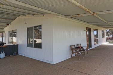 32 Rose Lane West Wyalong NSW 2671 - Image 2
