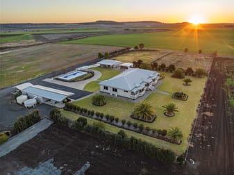 12111 Warrego Highway Oakey QLD 4401 - Image 2