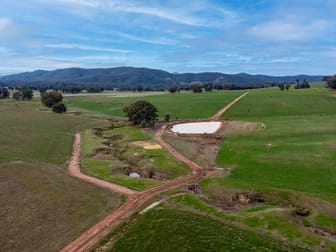 301 Boggy Creek Road Moyhu VIC 3732 - Image 2
