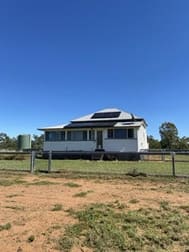 32 Daisybank Road Roma QLD 4455 - Image 1