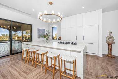 14 Minahan Road Ross NT 0873 - Image 2