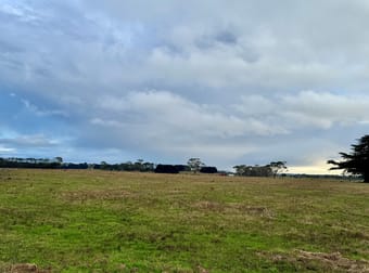 Cobden-Port Campbell Road Cobden VIC 3266 - Image 1